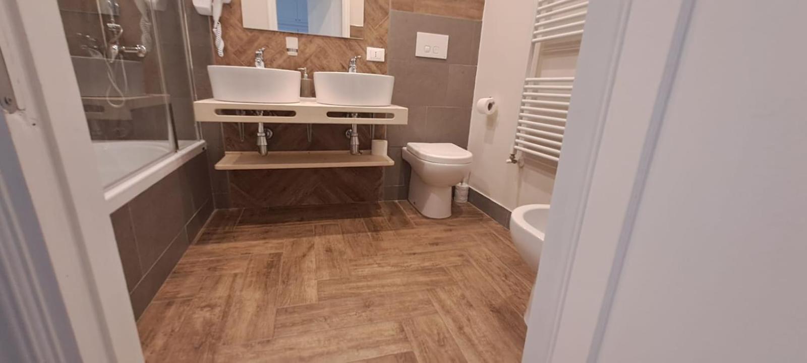 Chez Tata' - Sce Tata Bed & Breakfast Rossano Stazione Екстериор снимка