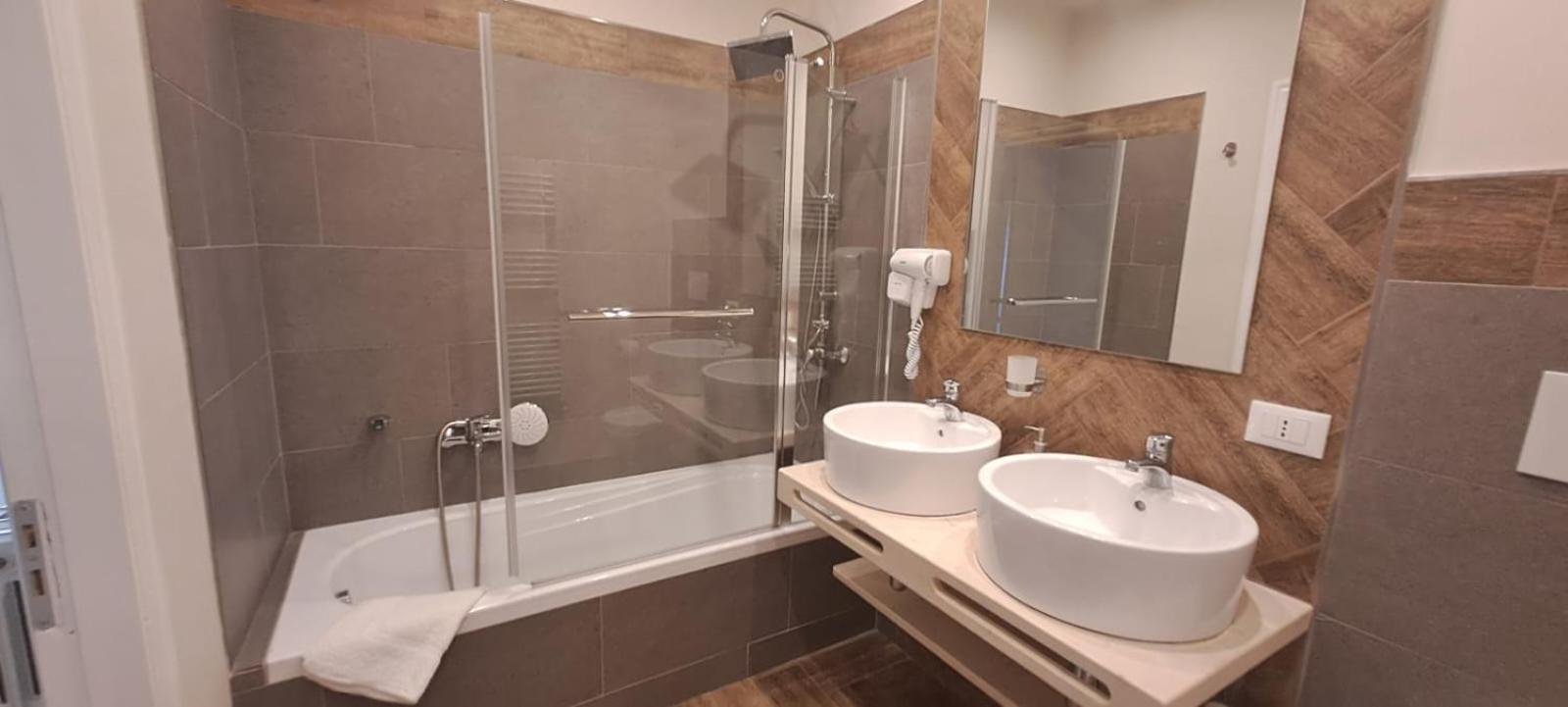 Chez Tata' - Sce Tata Bed & Breakfast Rossano Stazione Екстериор снимка